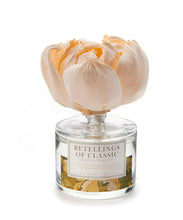 Load image into Gallery viewer, Shea Butter, Coconut &amp; Floral Diffuser
