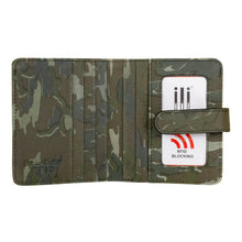 Load image into Gallery viewer, Camo Bi-Fold Credit Card Wallet
