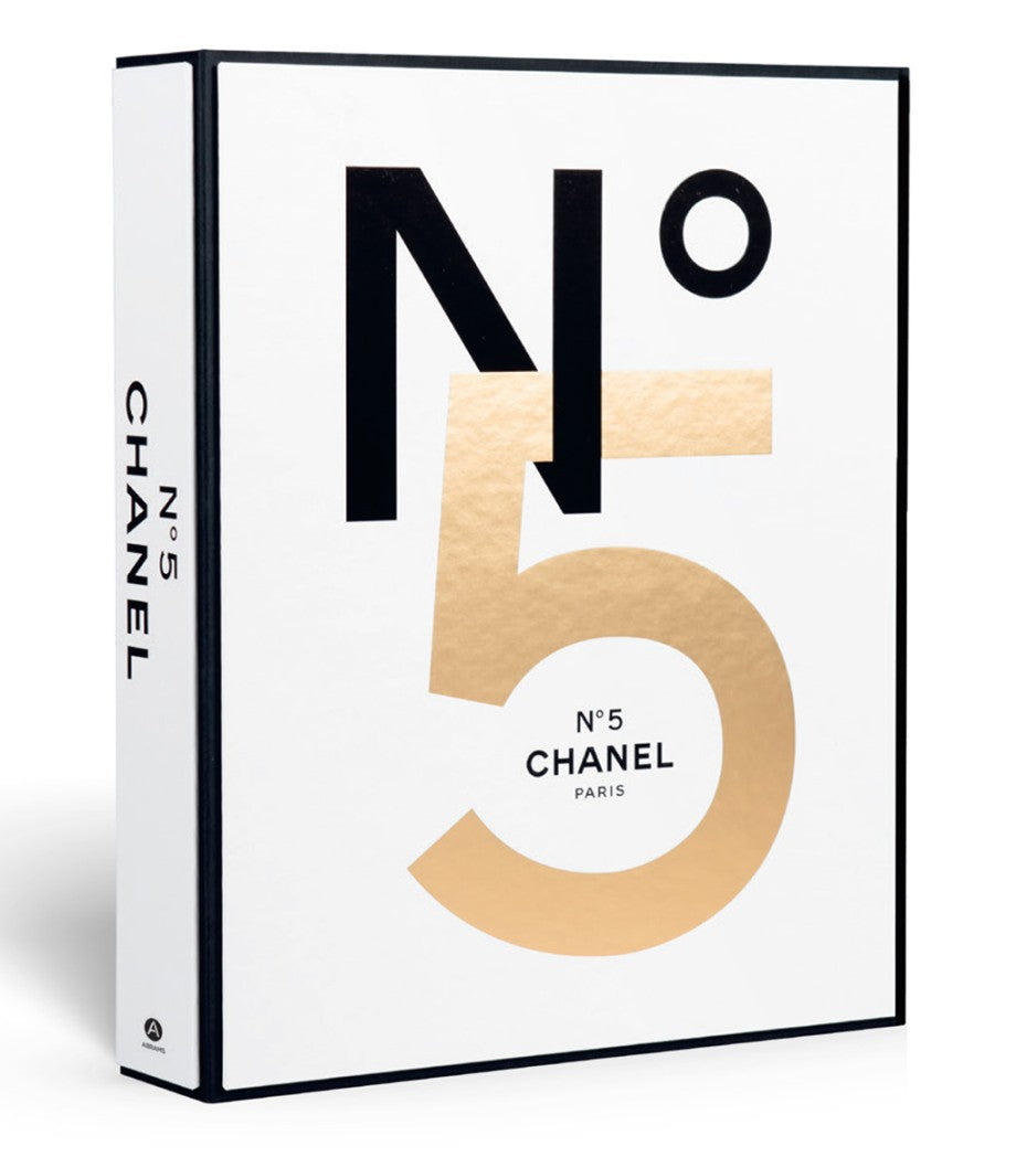 CHANEL NO. 5: STORY OF A PERFUME