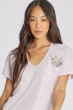 Load image into Gallery viewer, Pocket Posies Chrissy Tee
